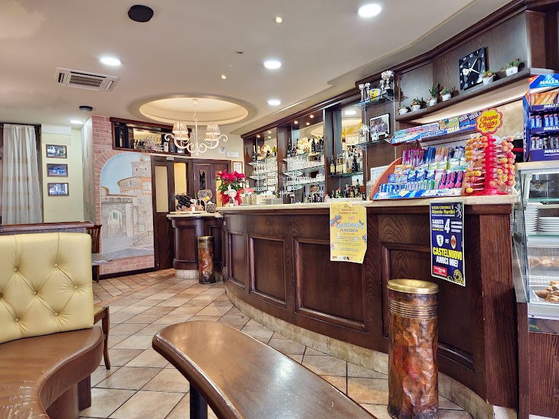 Newbar Newbar a Castelnuovo di Garfagnana — Caffetteria – RistorantePro.com