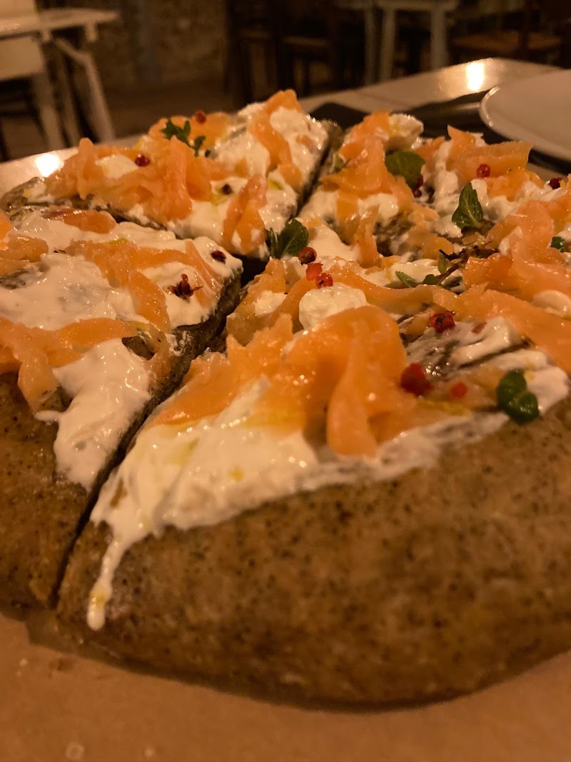 L’Antica Grotta a Calitri — Enoteca / Wine Bar – RistorantePro.com